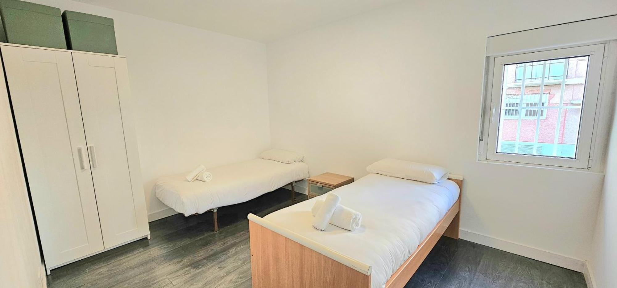 Apartamento Para 5 Personas Cerca De Ifema Y Aeropuerto Alquiler Temporal Madrid Exterior photo